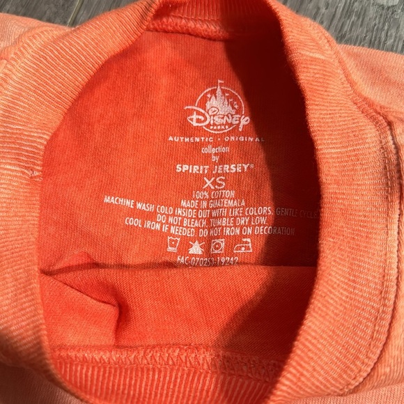 Disney Adult Spirit Jersey - Disneyland - Coral size xs - Picture 4 of 4
